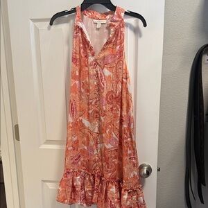 Chelsea & Violet Coral Paisley Button-Down Blouse